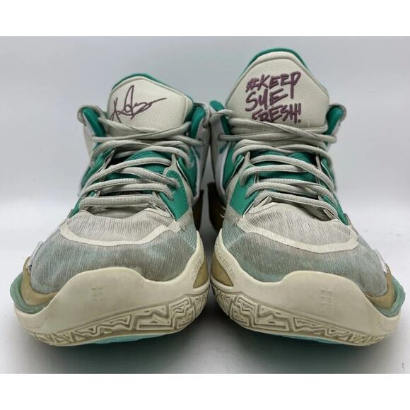 Nike Mens 7 Sue Bird x Kyrie Infinity Golden Tribute Basketball Shoes CZ0204-002 main image 9